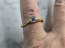 Load image into Gallery viewer, Womens Vintage Estate 18K Yellow Gold Diamond Engagement Ring 3.3g E7735