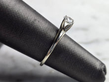 Load image into Gallery viewer, Womens Vintage Estate 14K White Gold Diamond Engagement Ring, 2.4g E7739