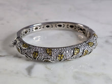 Load image into Gallery viewer, Womens Vintage Estate Sterling Silver Bangle Bracelet 44.7g E7741