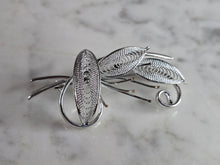 Load image into Gallery viewer, Womens Vintage Estate Sterling Silver Filigree Brooch 6.9g E7755