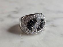 Load image into Gallery viewer, Womens Vintage Estate Sterling Silver Art Deco Style Ring 7.8g E7777