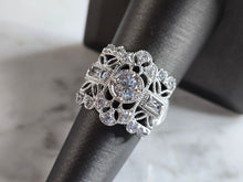 Load image into Gallery viewer, Womens Vintage Estate Sterling Silver Modernist CZ Ring 6.0g E7788