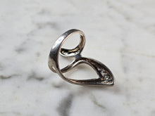 Load image into Gallery viewer, Womens Vintage Estate Sterling Silver Modernist Ring 4.0g E7801