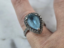 Load image into Gallery viewer, Womens Vintage Estate Sterling Silver Topaz Ring 8.5g #E7802