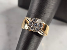 Load image into Gallery viewer, Womens Vintage Estate 14K Yellow Gold Diamond Ring 6.5g E7805