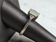 Load image into Gallery viewer, Womens Vintage Estate Sterling Silver Jadeite Ring 3.5g E7807