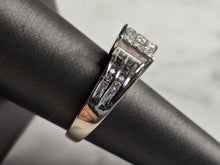 Load image into Gallery viewer, Womens Vintage Estate 14K White Gold Diamond Ring, 6.4g E7820