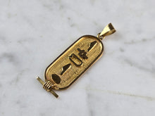 Load image into Gallery viewer, Vintage Estate 18K Yellow Gold Egyptian Hieroglyph Pendant 2.8g E7821