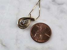 Load image into Gallery viewer, Womens Vintage Estate 10k Gold Necklace w/ Diamond Tear Drop Pendant  2.5g E7824