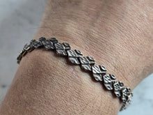 Load image into Gallery viewer, Womens Vintage Estate Sterling Silver Modernist Link Bracelet 13.3g E7830