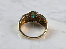 Load image into Gallery viewer, Womens Vintage Estate 10k Yellow Gold Emerald &amp; Diamond Ring 4.0g E7835