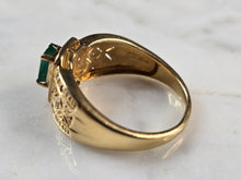 Load image into Gallery viewer, Womens Vintage Estate 10k Yellow Gold Emerald &amp; Diamond Ring 4.0g E7835