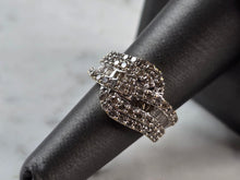 Load image into Gallery viewer, Womens Vintage Estate 10K Gold Diamond Ring 6.0g #E7836