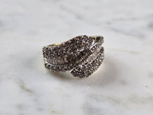 Load image into Gallery viewer, Womens Vintage Estate 10K Gold Diamond Ring 6.0g #E7836