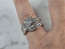 Load image into Gallery viewer, Womens Vintage Estate 10K Gold Diamond Ring 6.0g #E7836