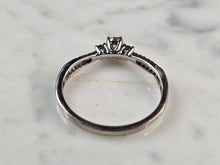 Load image into Gallery viewer, Womens Vintage Estate 10K White Gold Diamond Ring, 2.4g E7840