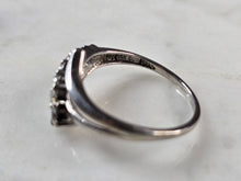 Load image into Gallery viewer, Womens Vintage Estate 10K White Gold Modernist Diamond Ring, 2.3g E7850