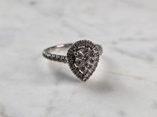 Load image into Gallery viewer, Womens Vintage Estate 14K White Gold Pear Shaped Diamond Ring 3.7g E7855