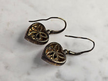Load image into Gallery viewer, Womens Vintage Estate Sterling Silver Gold Tone Heart Earrings 7.6g E7876