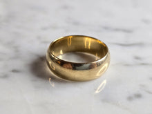 Load image into Gallery viewer, Womens Vintage Estate 14k Yellow Gold Wedding Band Ring 5.9g E7883