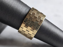 Load image into Gallery viewer, Womens Vintage Estate 14K Yellow Gold Flex Band Ring 8.3g E7889