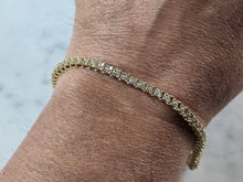 Load image into Gallery viewer, Womens Vintage Estate 14K Yellow Gold Diamond Tennis Bracelet 12.2g E7900