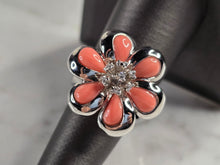 Load image into Gallery viewer, Womens Estate Sterling Silver Coral Flower Ring 9.1g E7903