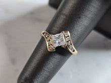 Load image into Gallery viewer, Womens Vintage Estate 14k Yellow Gold Diamond Ring 3.4g E7929
