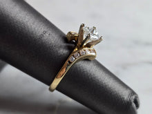 Load image into Gallery viewer, Womens Vintage Estate 14k Yellow Gold Diamond Ring 3.4g E7929