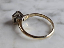 Load image into Gallery viewer, Womens Vintage Estate 14k Yellow Gold Diamond Ring 2.7g E7931
