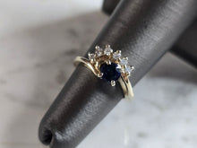 Load image into Gallery viewer, Womens Vintage Estate 14k Yellow Gold Diamond Sapphire Ring 4.2g E7932