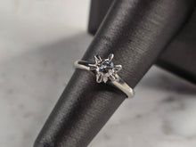 Load image into Gallery viewer, Womens Vintage Estate Platinum Diamond Ring, 5.6g E7975