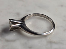 Load image into Gallery viewer, Womens Vintage Estate Platinum Diamond Ring, 5.6g E7975