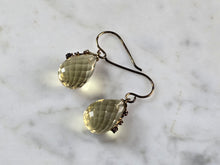 Load image into Gallery viewer, Womens Vintage Estate Sterling Silver Modernist Gold Tone Earrings 4.7g E7978