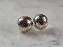 Load image into Gallery viewer, Womens Vintage Estate Sterling Silver Modernist Stud Earrings 4.1g E7979