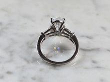 Load image into Gallery viewer, Womens Vintage Estate Sterling Silver Modernist CZ Ring 4.8g E7986