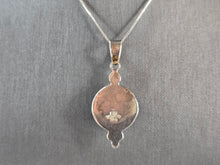 Load image into Gallery viewer, Womens Vintage Estate Sterling Silver Onyx Pendant Necklace 13.8g E7999