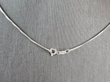Load image into Gallery viewer, Womens Estate Sterling Silver Natural Sapphire Pendant Necklace 10.1g E802