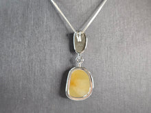 Load image into Gallery viewer, Womens Sterling Silver Modernist Calcite CZ Pendant Necklace 10.8g E810