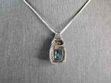 Load image into Gallery viewer, Womens Vintage Estate Sterling Silver Topaz Pendant Necklace 6.3g E818