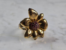 Load image into Gallery viewer, Womens Vintage Estate Sterling Silver Gold Tone Flower Ring 13.9g E821