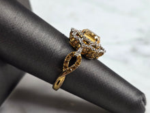 Load image into Gallery viewer, Womens Vintage Estate Sterling Silver Gold Tone Citrine Ring, 4.2g E827