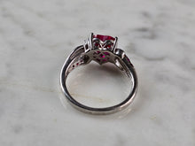Load image into Gallery viewer, Womens Vintage Estate Sterling Silver Ruby Heart Ring 3.1g E828