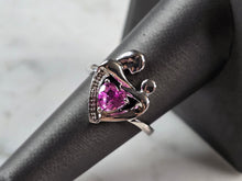 Load image into Gallery viewer, Womens Vintage Estate Sterling Silver Mother Child Heart Ring 3.9g E829