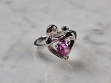 Load image into Gallery viewer, Womens Vintage Estate Sterling Silver Mother Child Heart Ring 3.9g E829