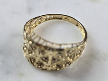 Load image into Gallery viewer, Womens 10K Yellow Gold Modernist Filigree Ring 1.4g E847