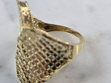 Load image into Gallery viewer, Womens 10K Yellow Gold Modernist Filigree Ring 2.7g E857