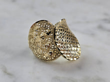 Load image into Gallery viewer, Womens 10K Yellow Gold Modernist Filigree Ring 2.7g E857