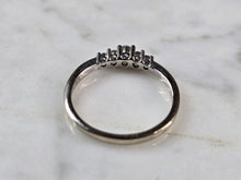 Load image into Gallery viewer, Womens Vintage Estate 10K White Gold Diamond Ring 2.0g E862