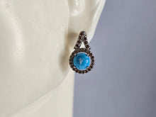 Load image into Gallery viewer, Womens Vintage Estate Sterling Silver Turquoise Earrings 2.3g E885